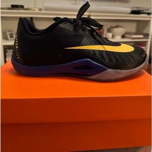 NIKE HYPERLIVE PE Andre Iguodala